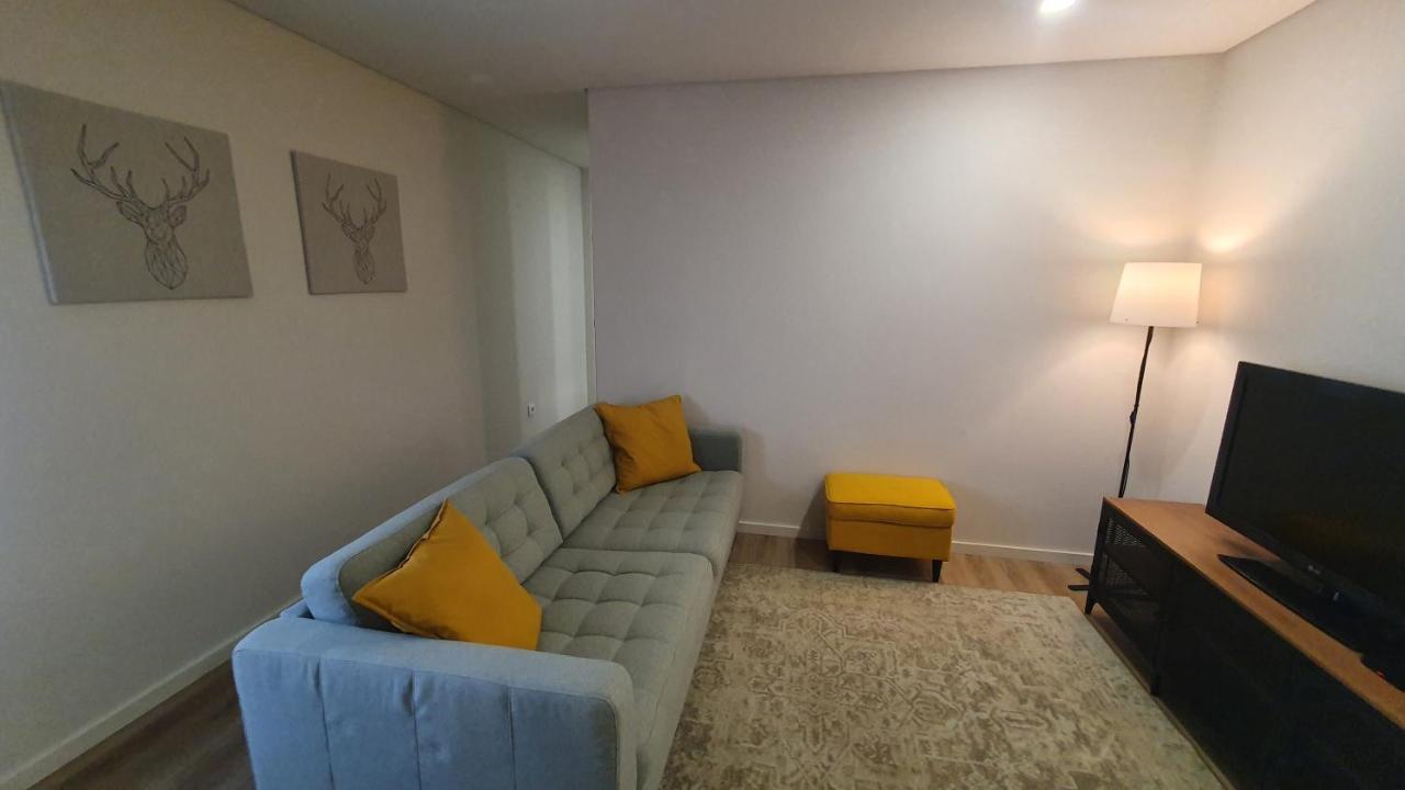 Barrio Apartments Амарес Екстериор снимка